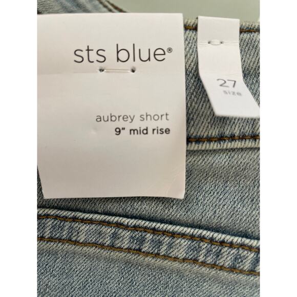 STS Blue Women's Size 27 Aubrey 9" Mid Rise Cut Off Shorts Light Wash Denim NWT - Picture 3 of 11